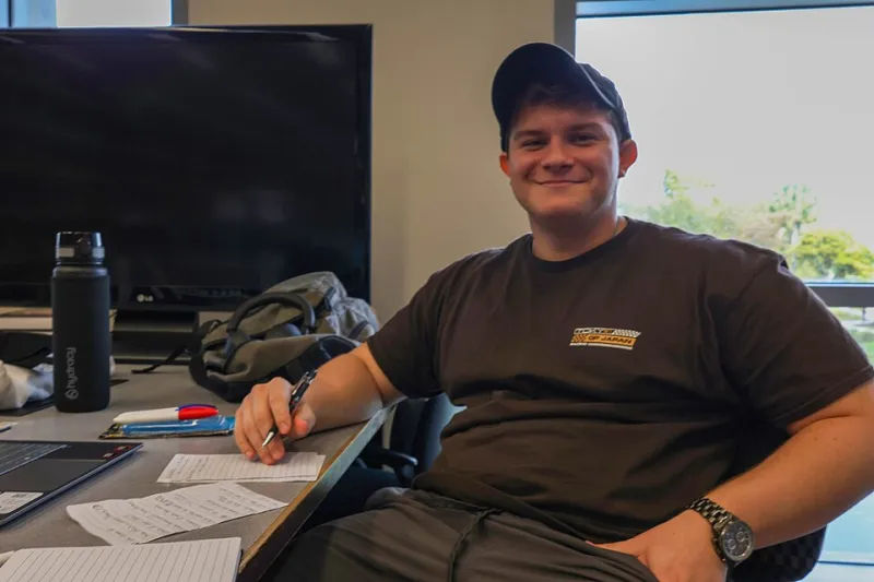 When Your Resume and Your GPA Are at War: How to Make Internships and Academics Work Together